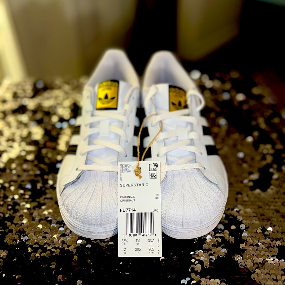 Adidas SuperStar C